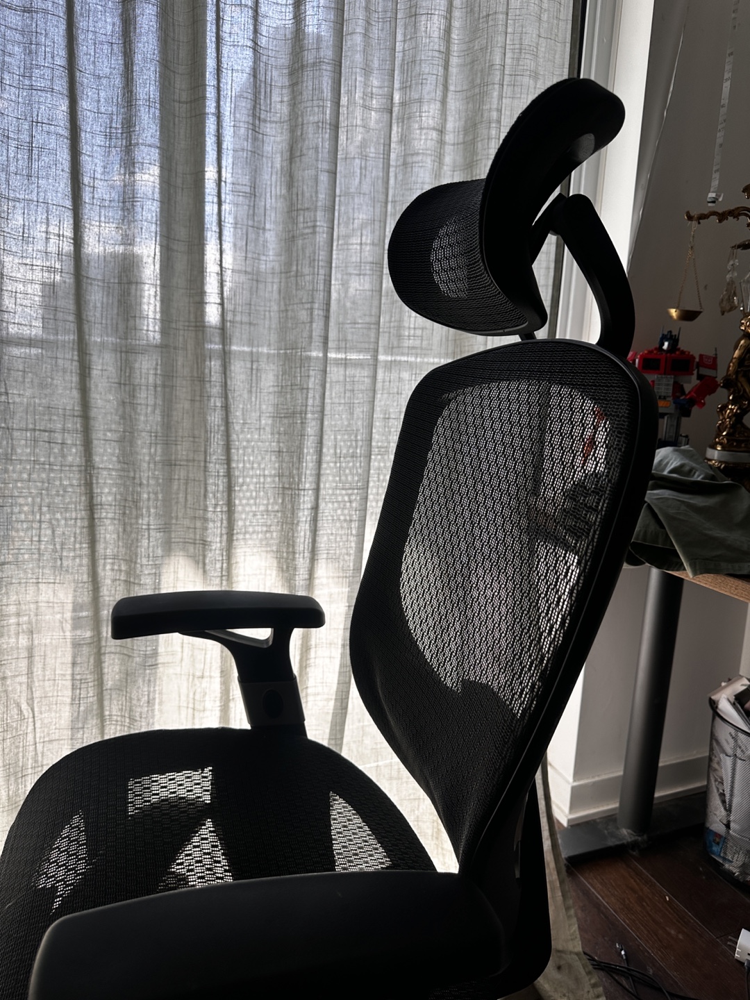 Black office chair - photo 4