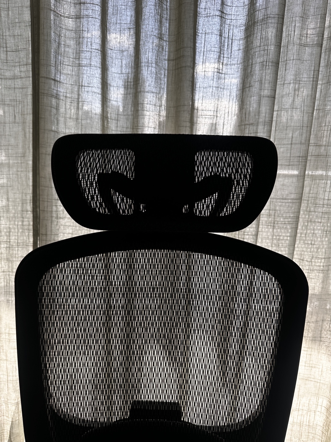 Black office chair - photo 3