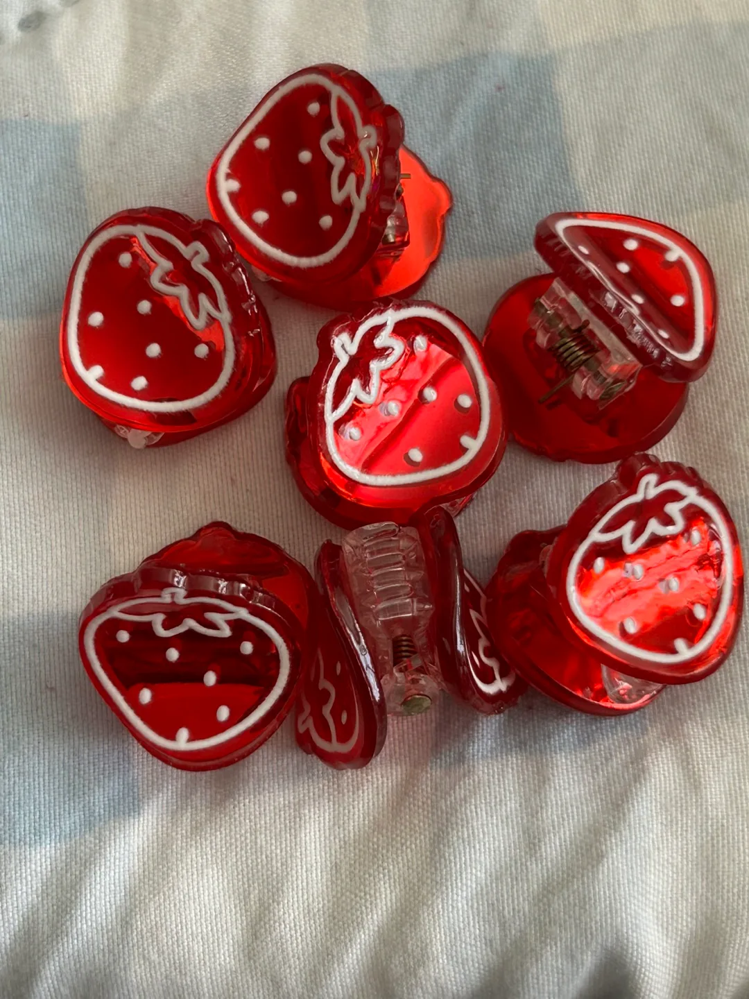Strawberry Hair Clips image indicator(2)