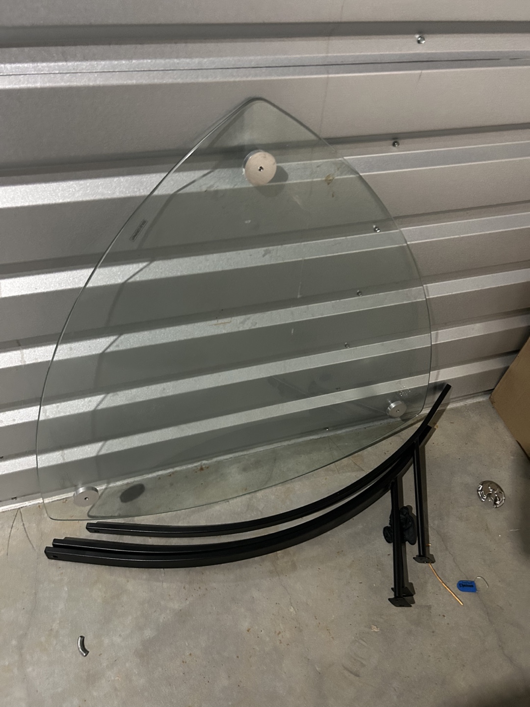 Glass table - photo 2
