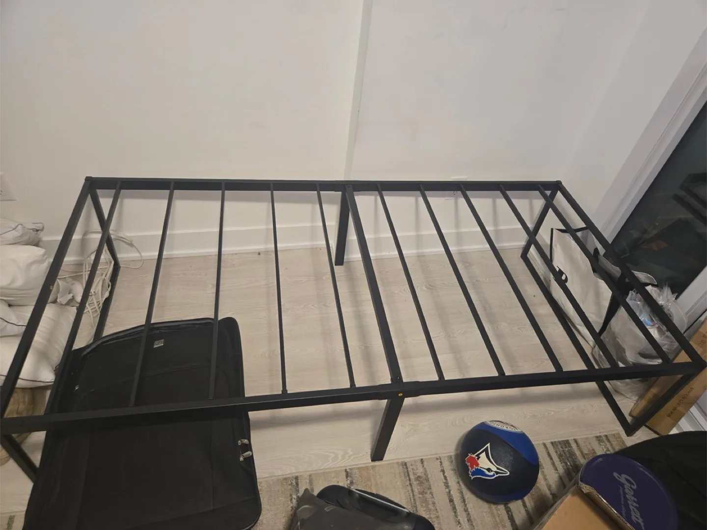 Twin Size Bed Frame image indicator(2)