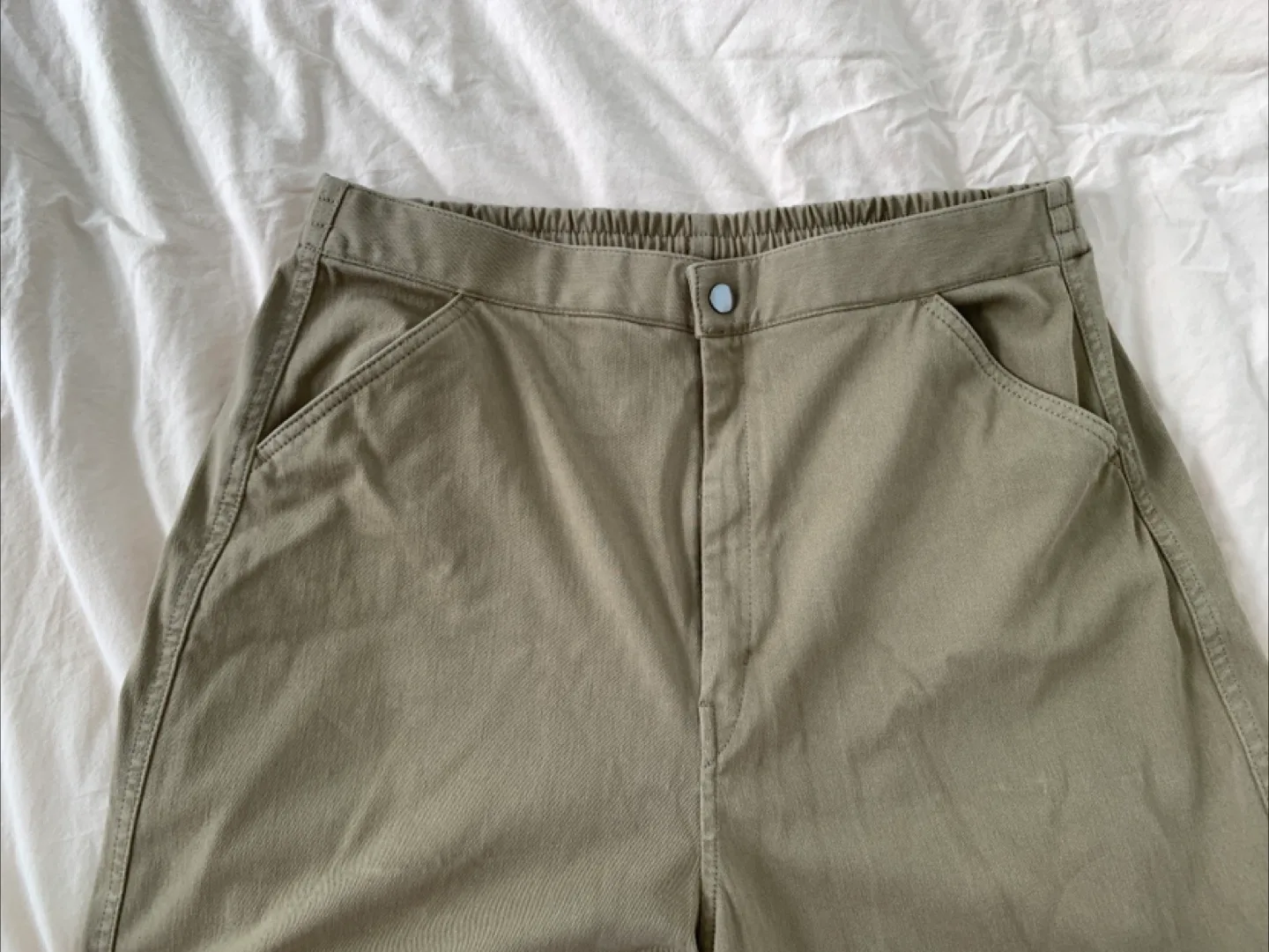 Uniqlo light Olive Green Wide Leg Pants 32inches waist XL thumbnail
