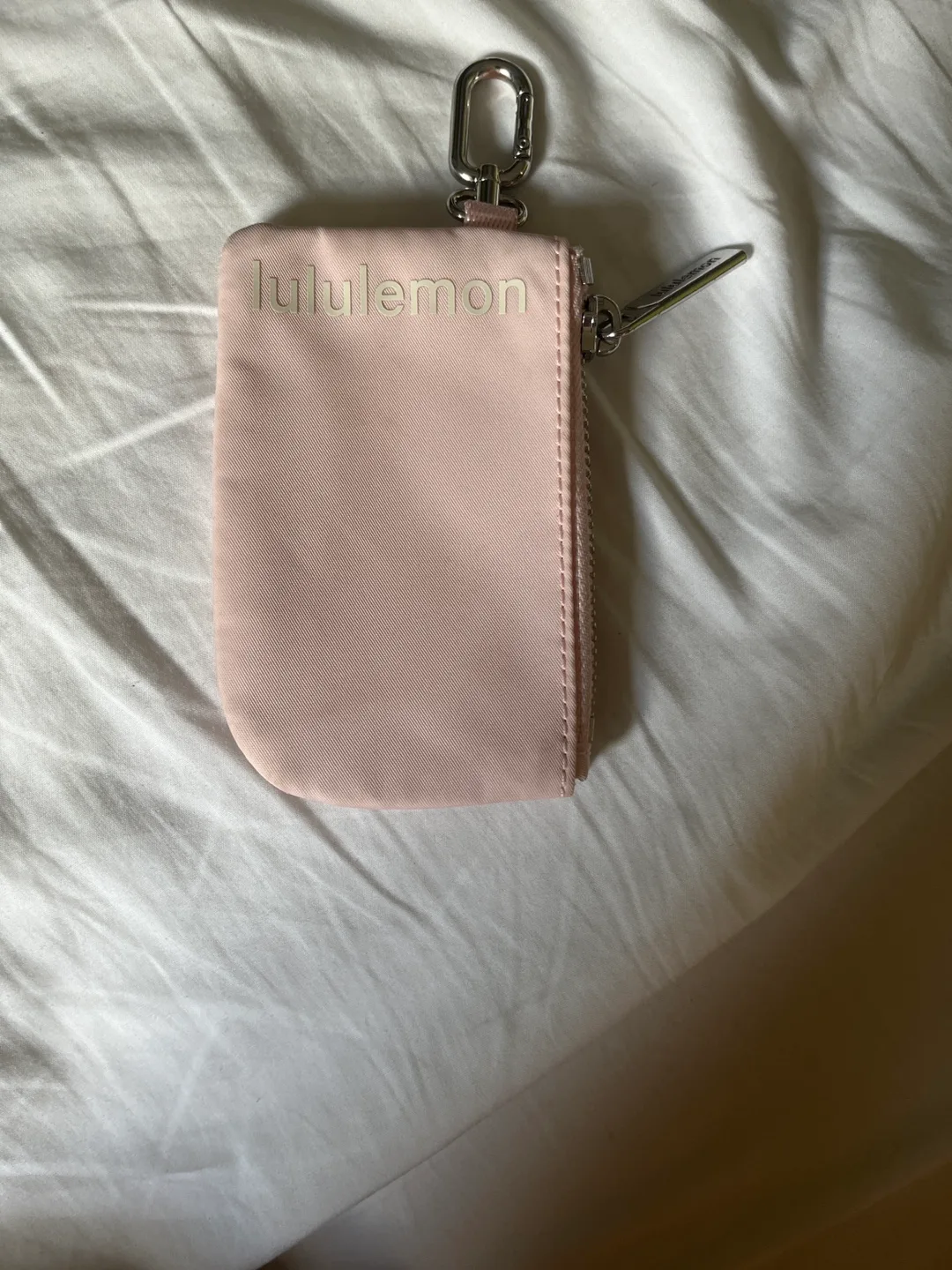 Lululemon wallet image indicator(2)