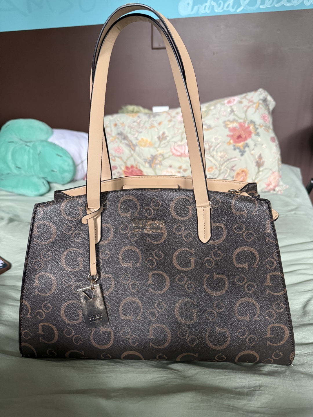 Guess purses