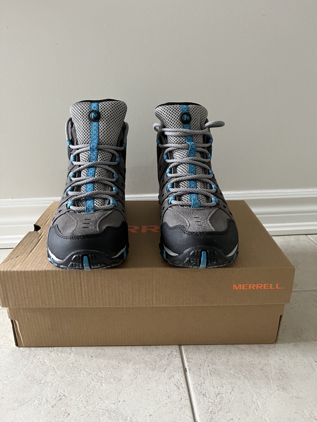 Merrell Women’s Crosslander 2 Mid Wp Hiking Boot Size 8