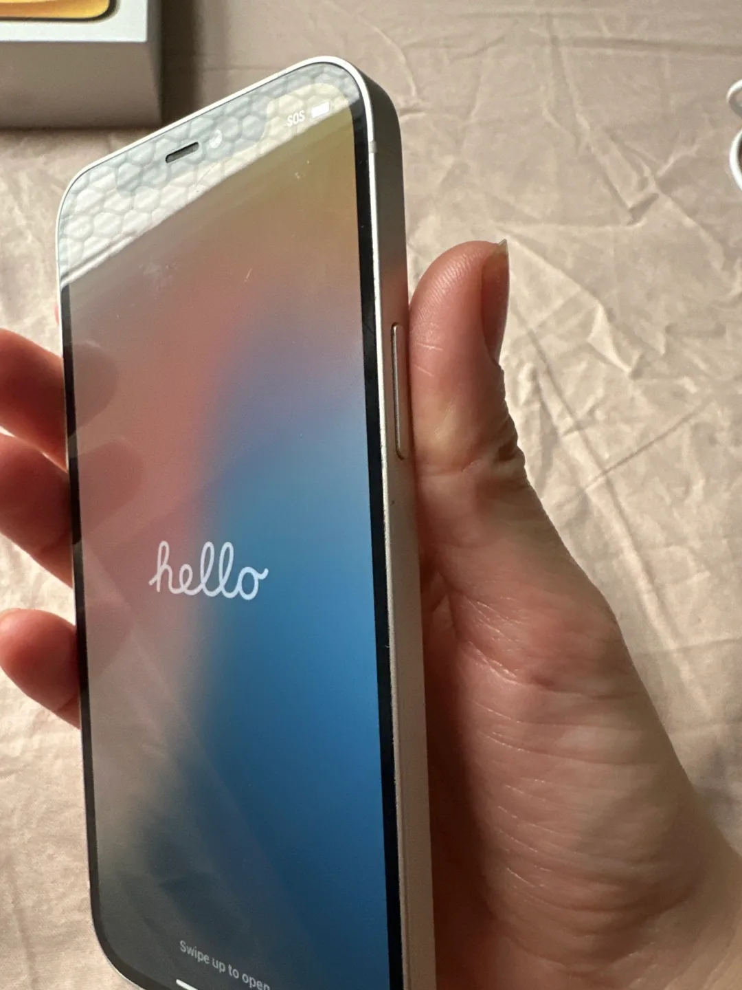 iPhone 12 White 256gb image indicator(7)