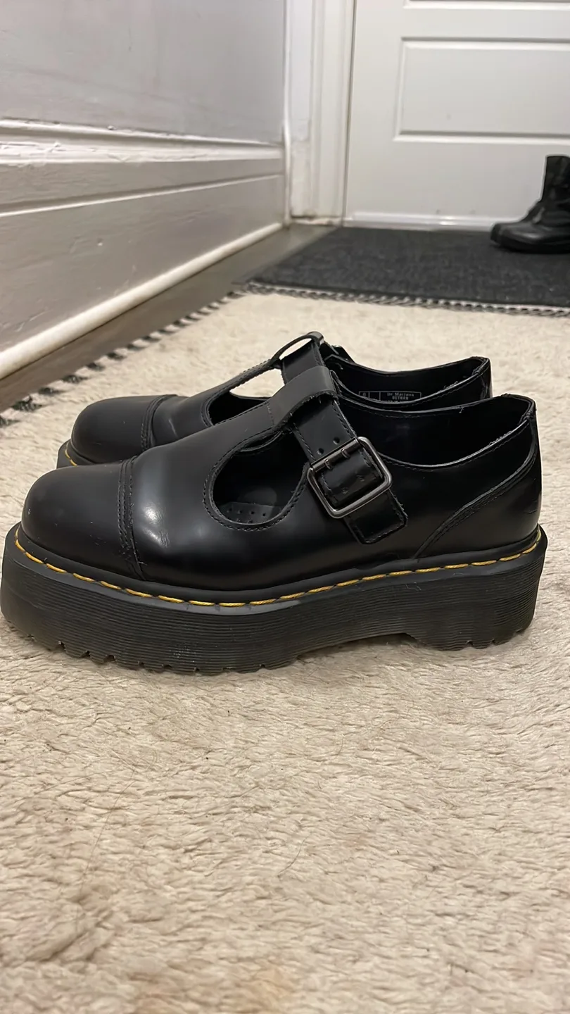 Dr. Martens Bethan Mary Jane’s 39 image indicator(4)