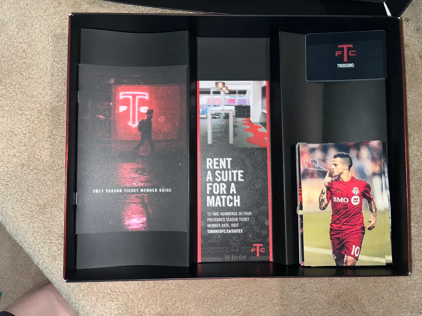 Toronto FC Collector's Box Set image indicator(3)