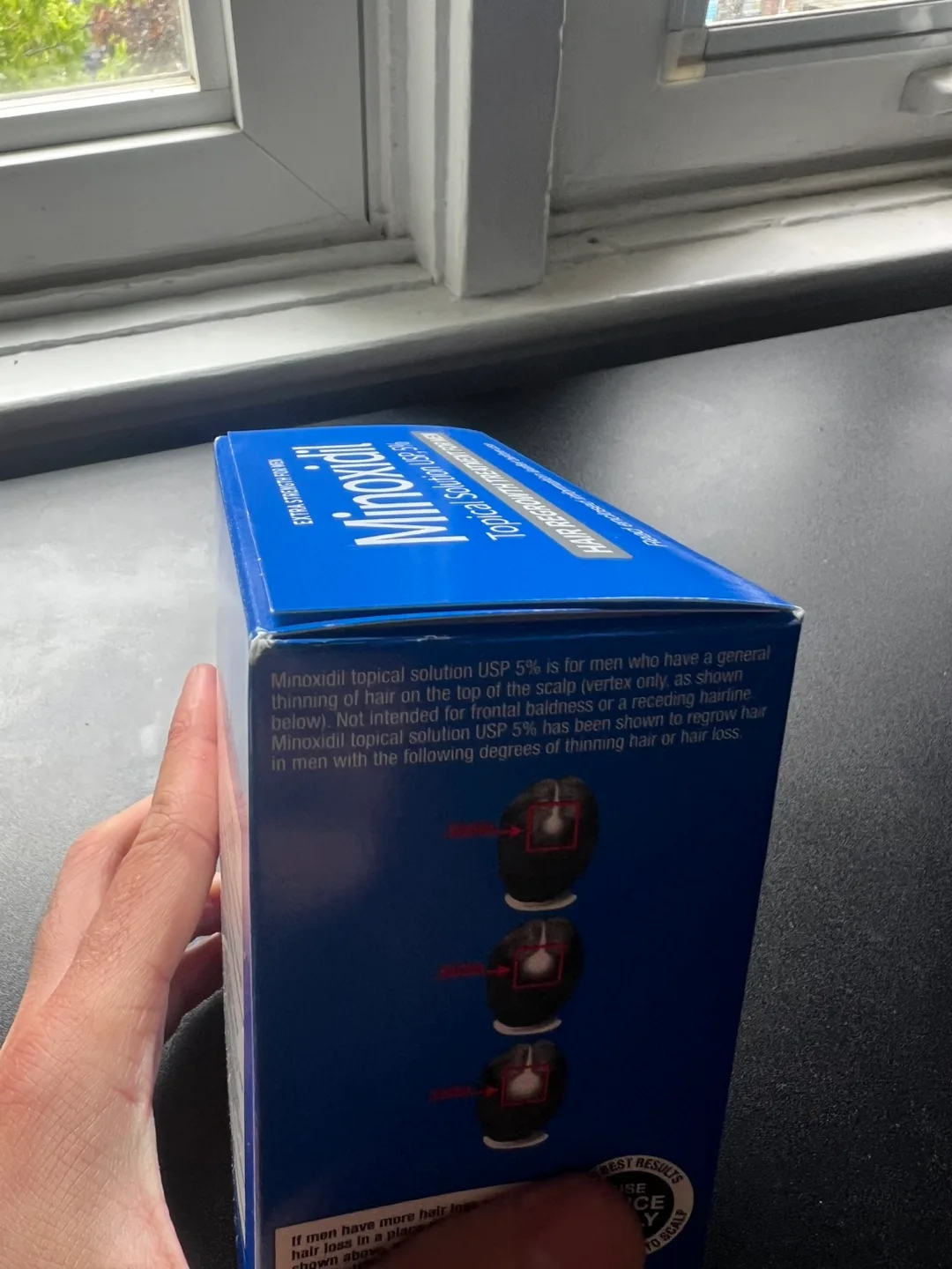 Minoxidil topical for men 5% - 6 months image indicator(3)