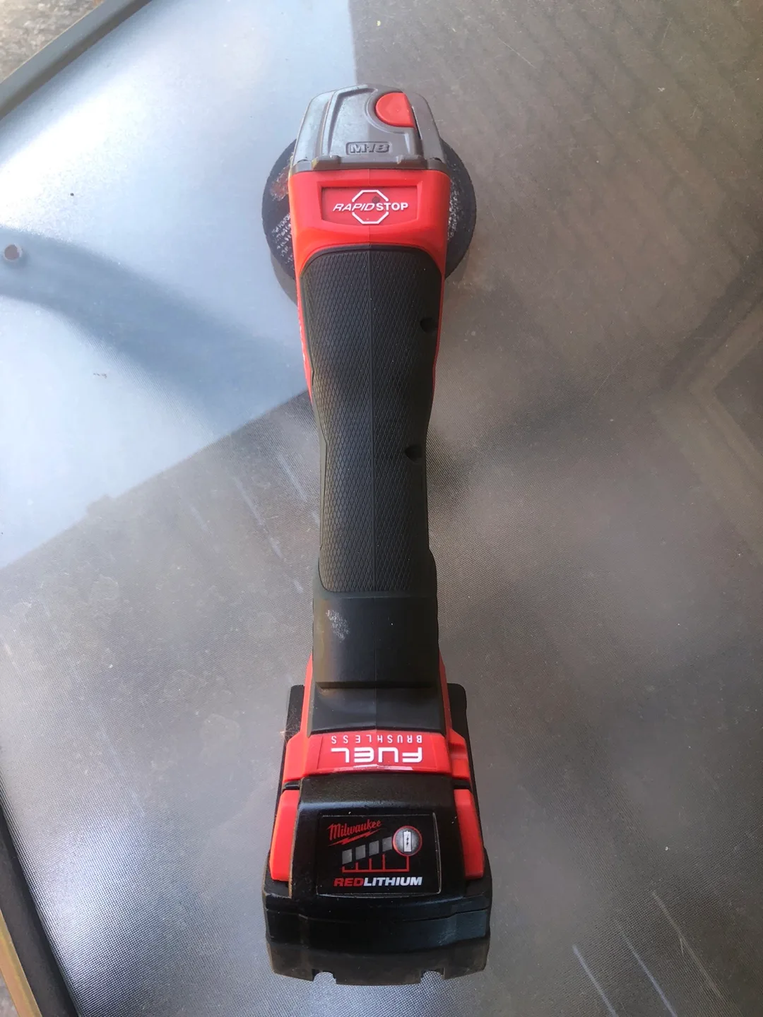 Milwaukee Angle Grinder image indicator(3)