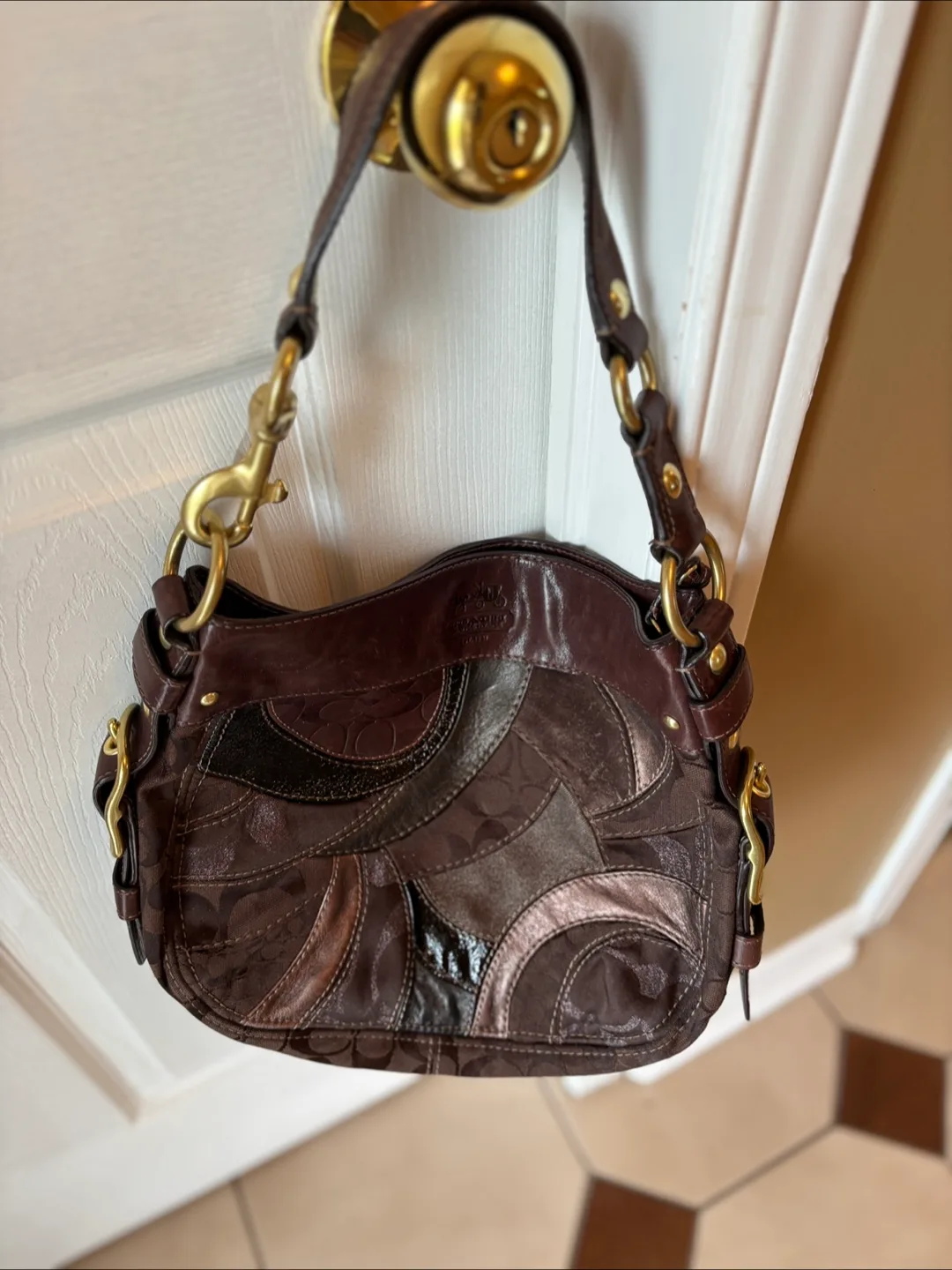 Coach Brown Leather Shoulder Bag thumbnail