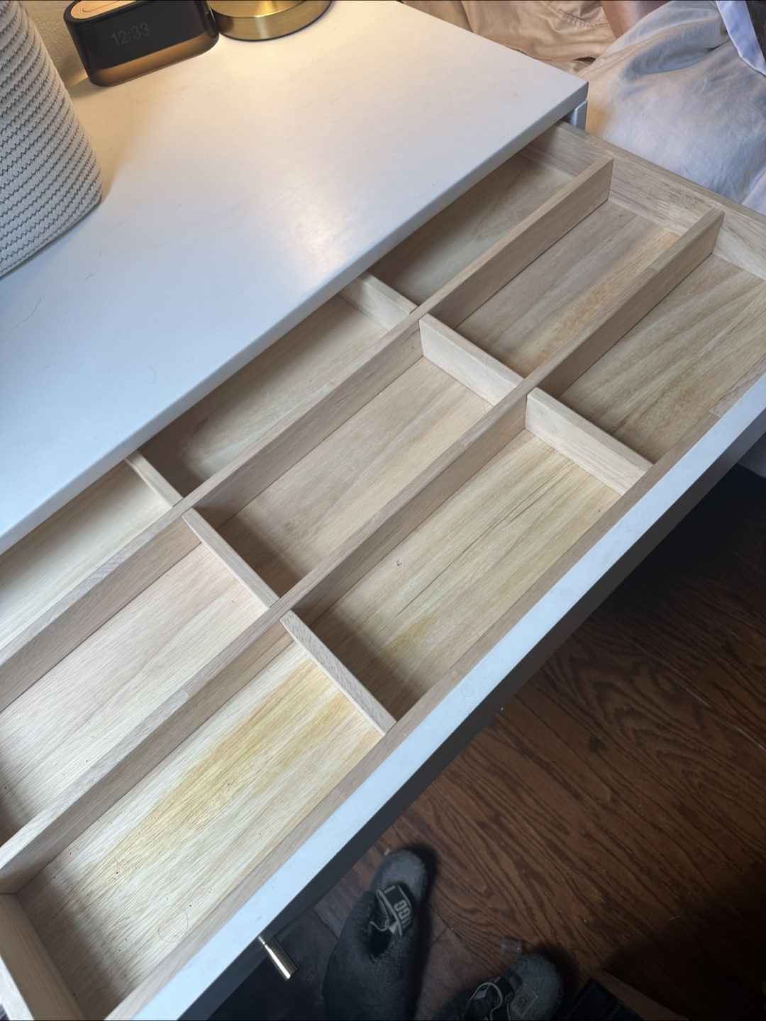 White Desk with Drawer - photo 4