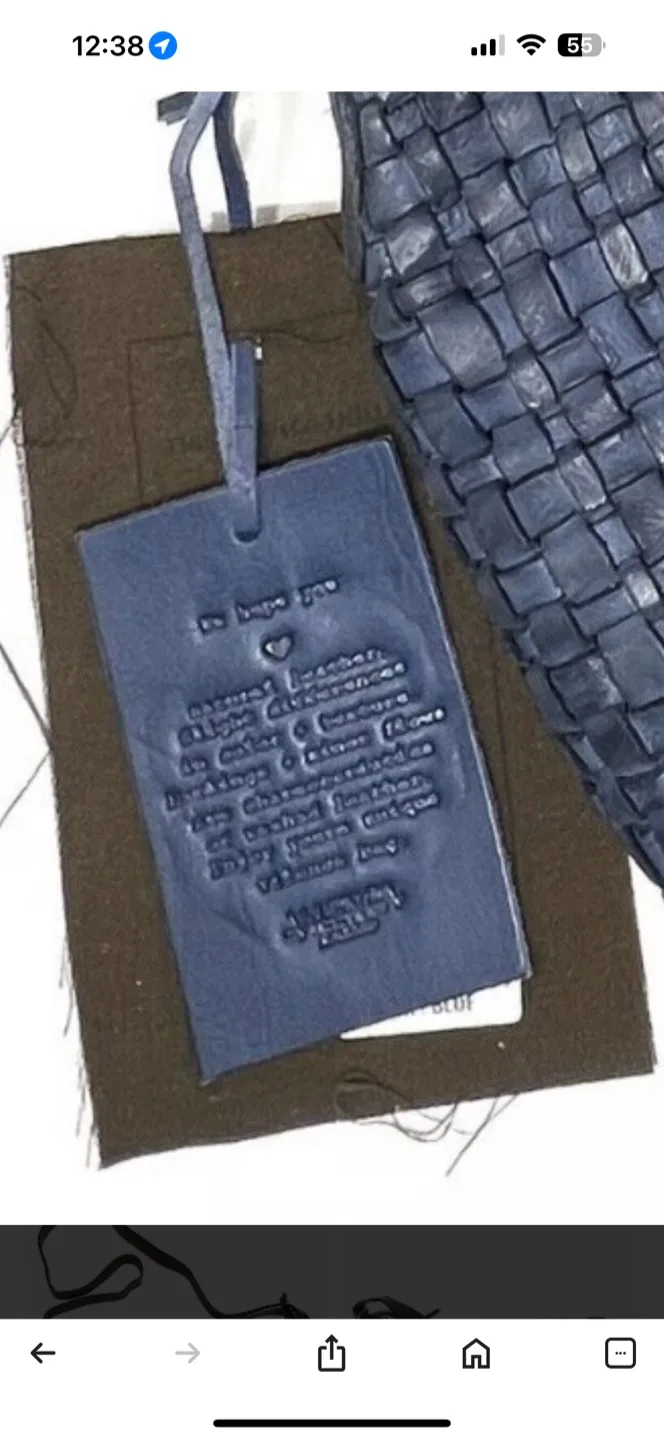 Looking for Vilenca Bag leather tag image indicator(3)