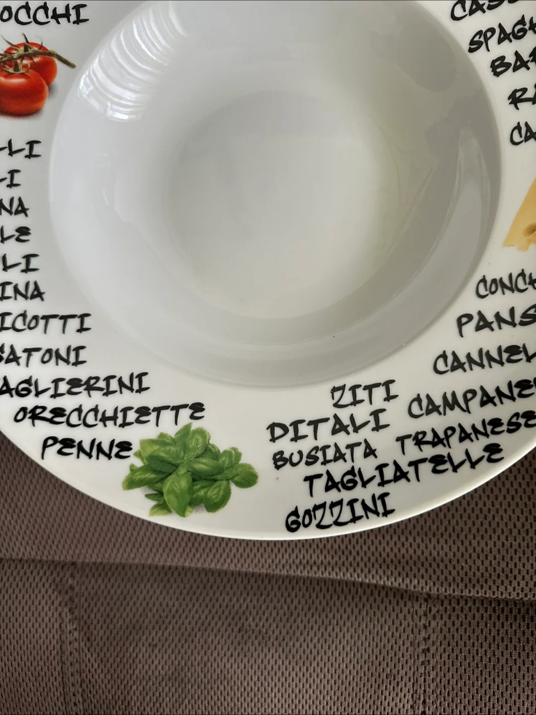 Pasta Serving Bowl image indicator(5)