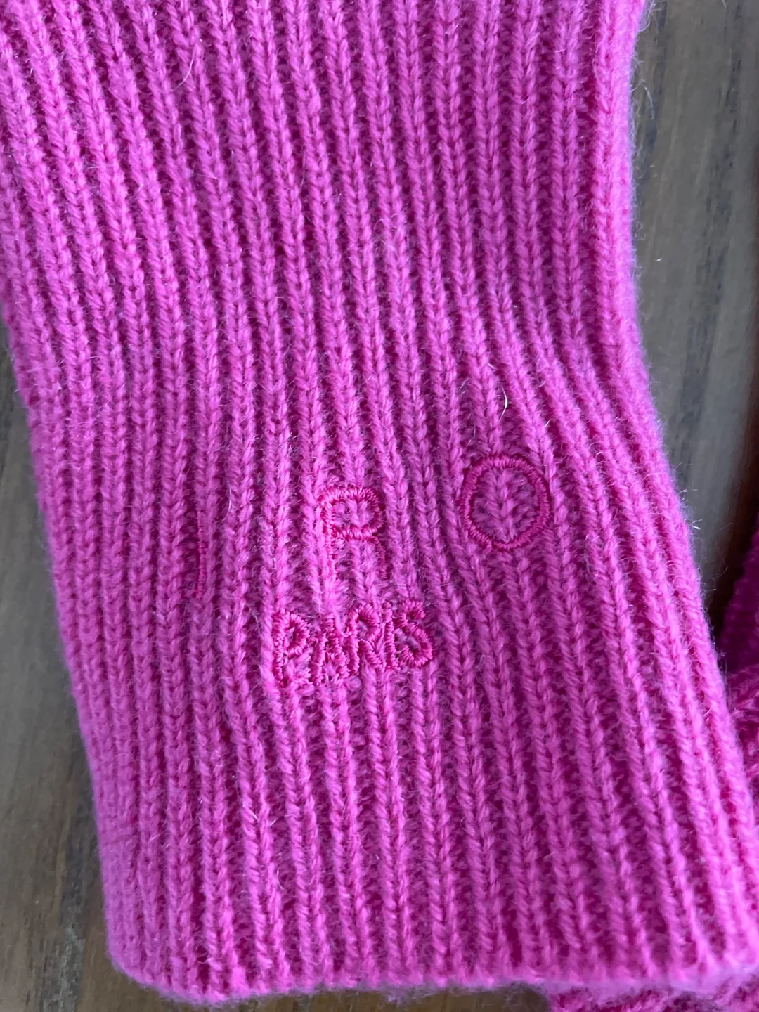 Pink Cashmere Gloves image indicator(2)