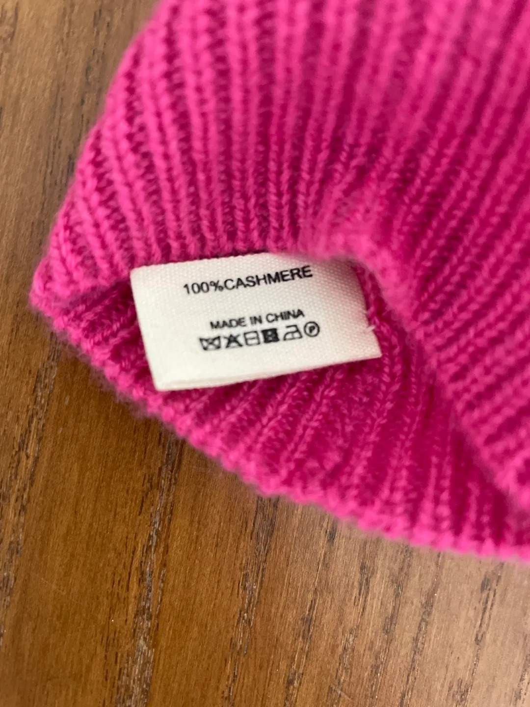 Pink Cashmere Gloves image indicator(6)
