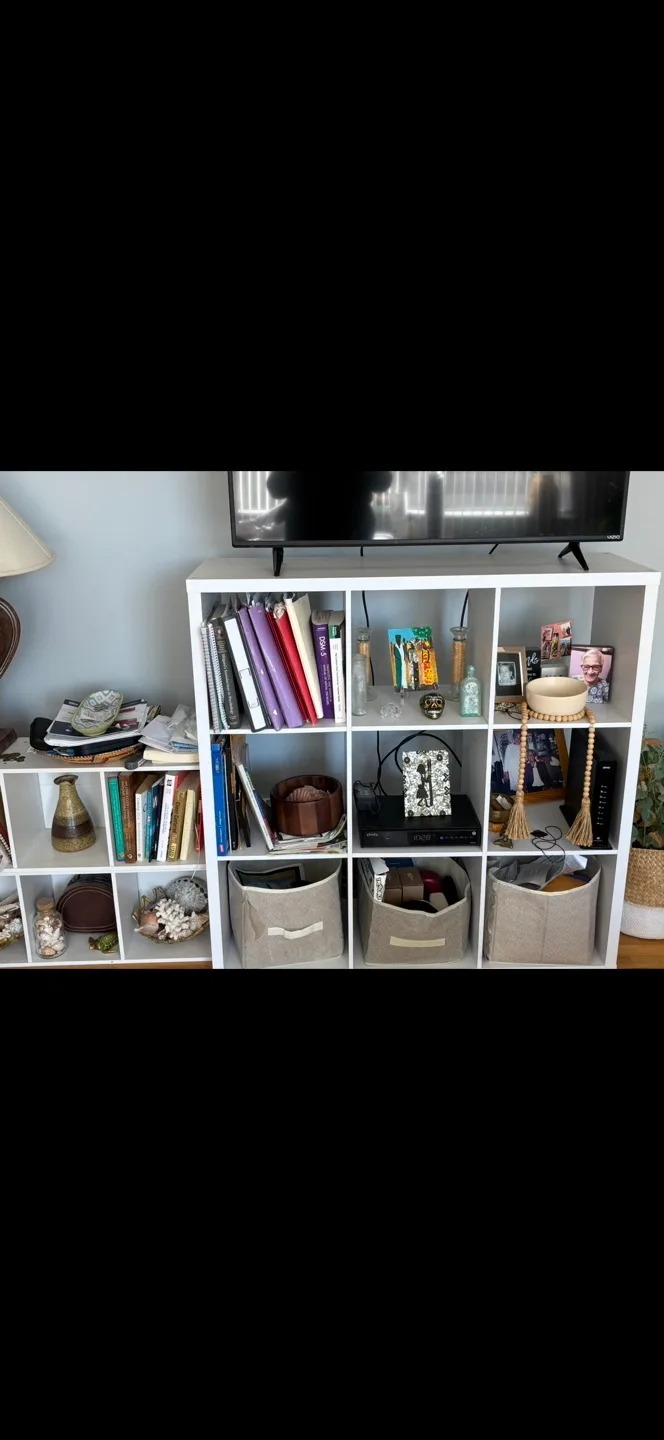 White Cube Shelving Unit thumbnail