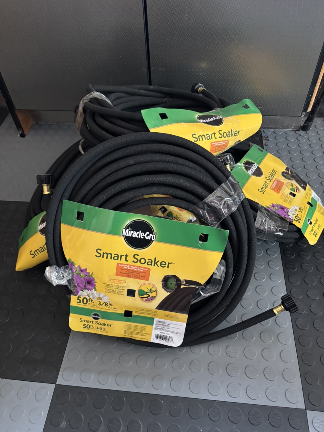 Miracle-Gro Smart Soaker Hose - photo 2