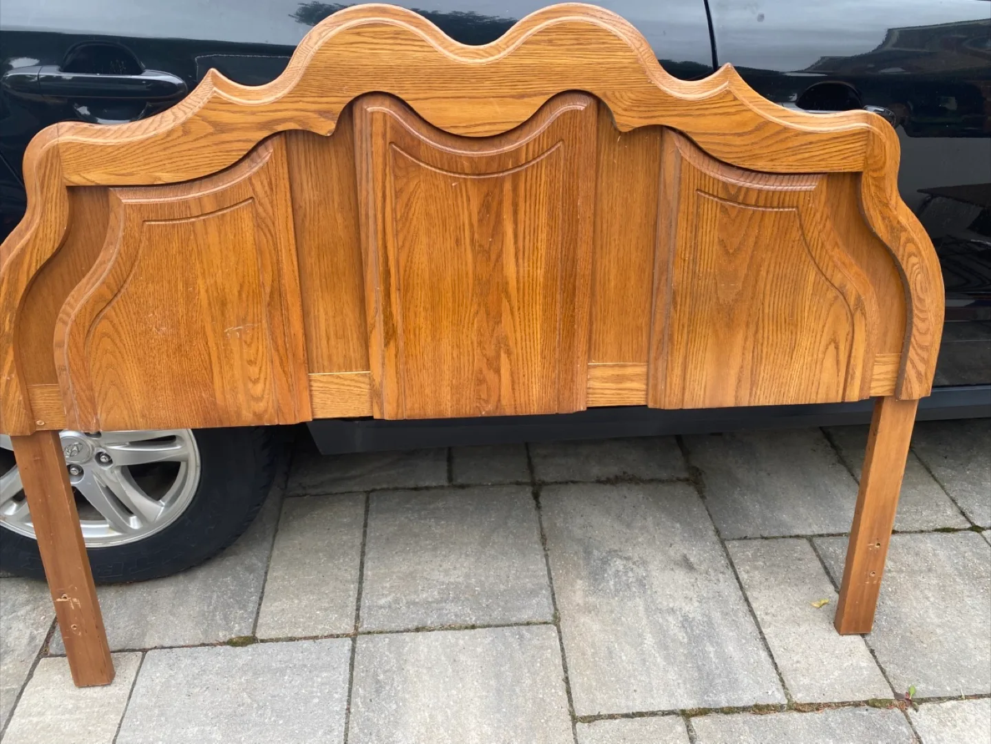 Wooden Headboard thumbnail