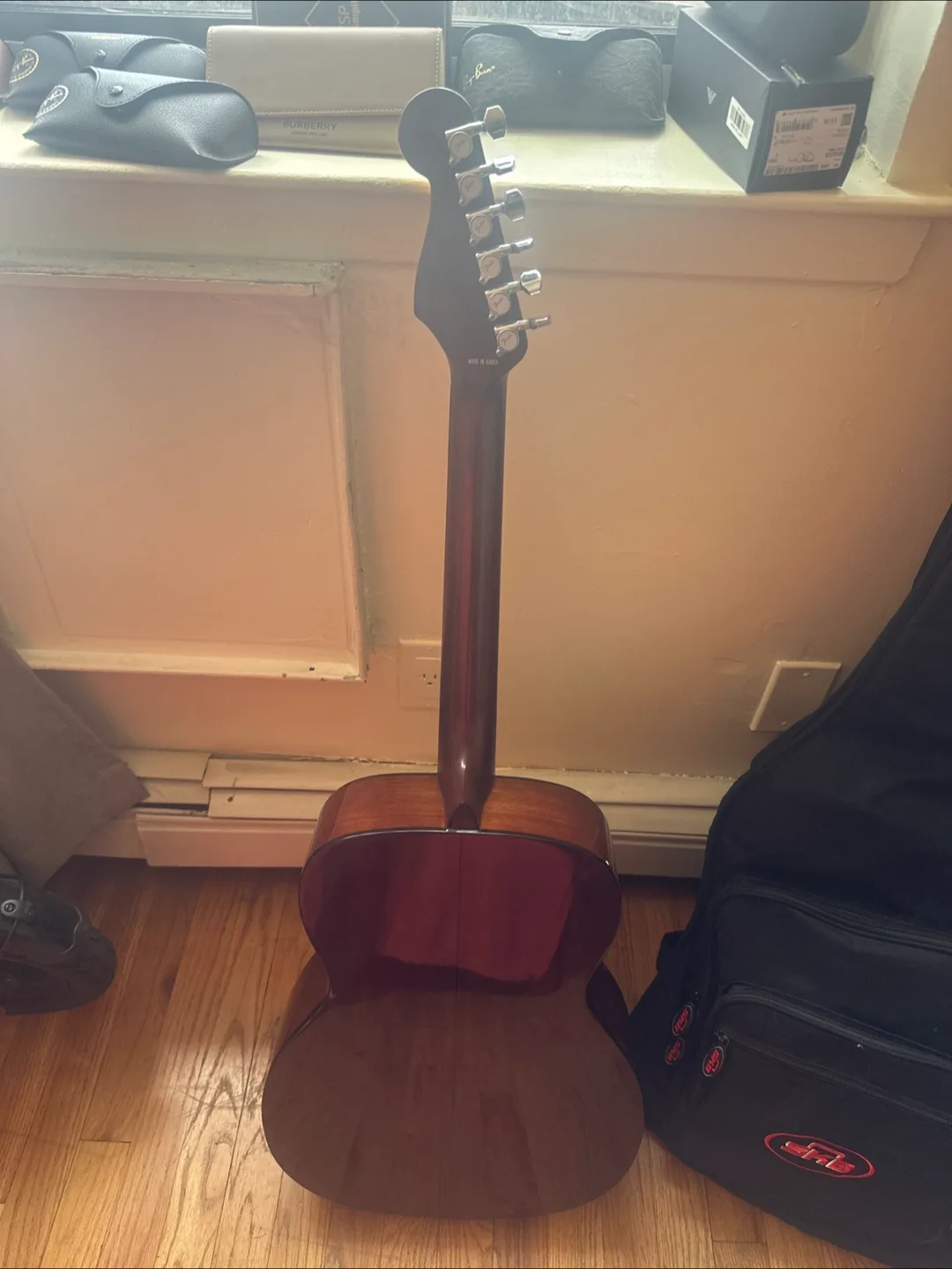 Fender Acoustic Guitar image indicator(4)