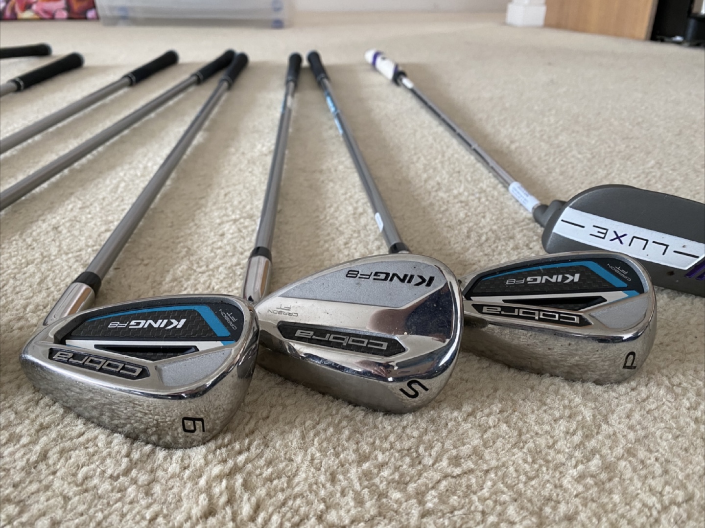Cobra F8 Golf Club Set - photo 4