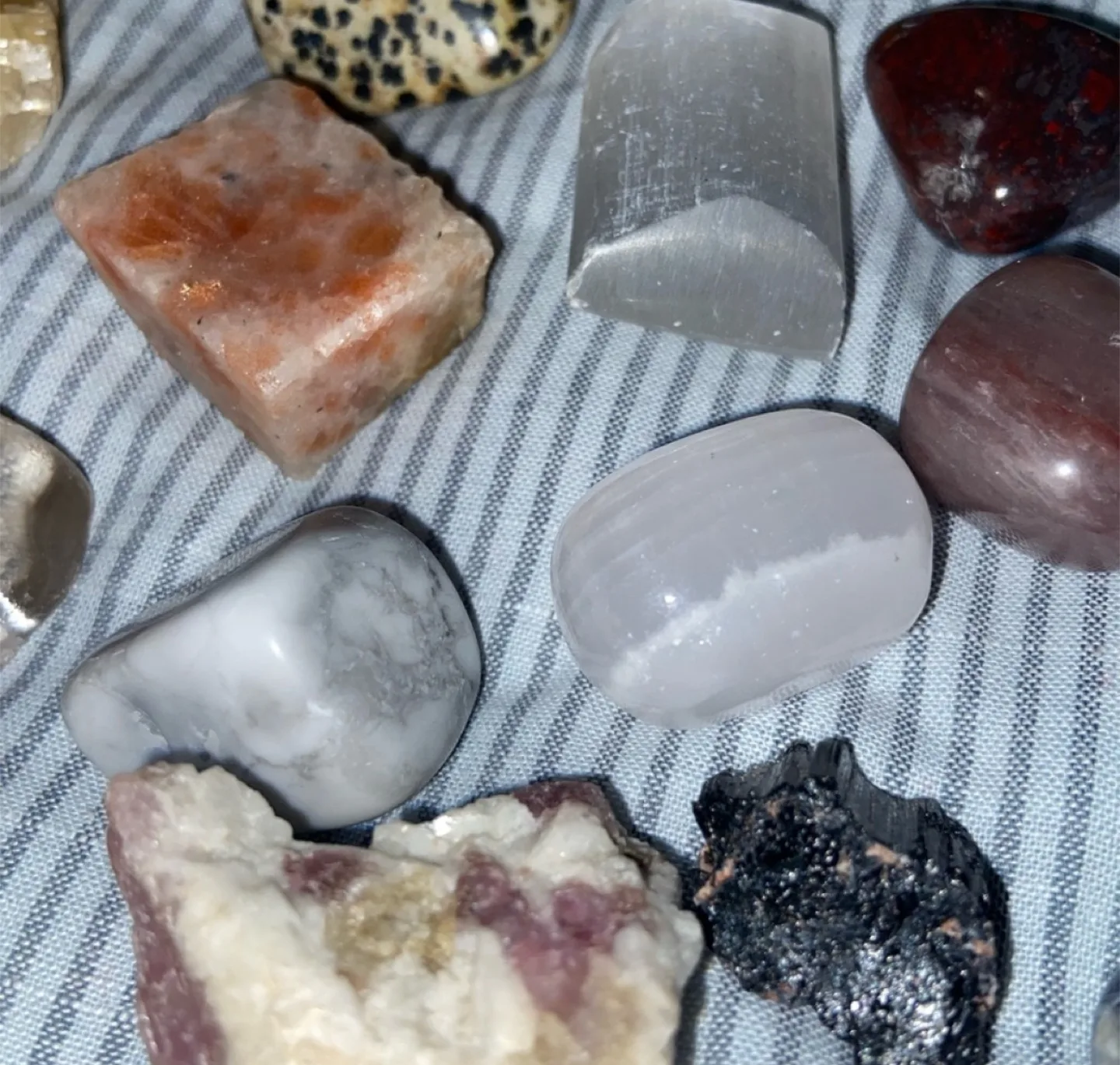 Collection of Crystals and Stones image indicator(3)