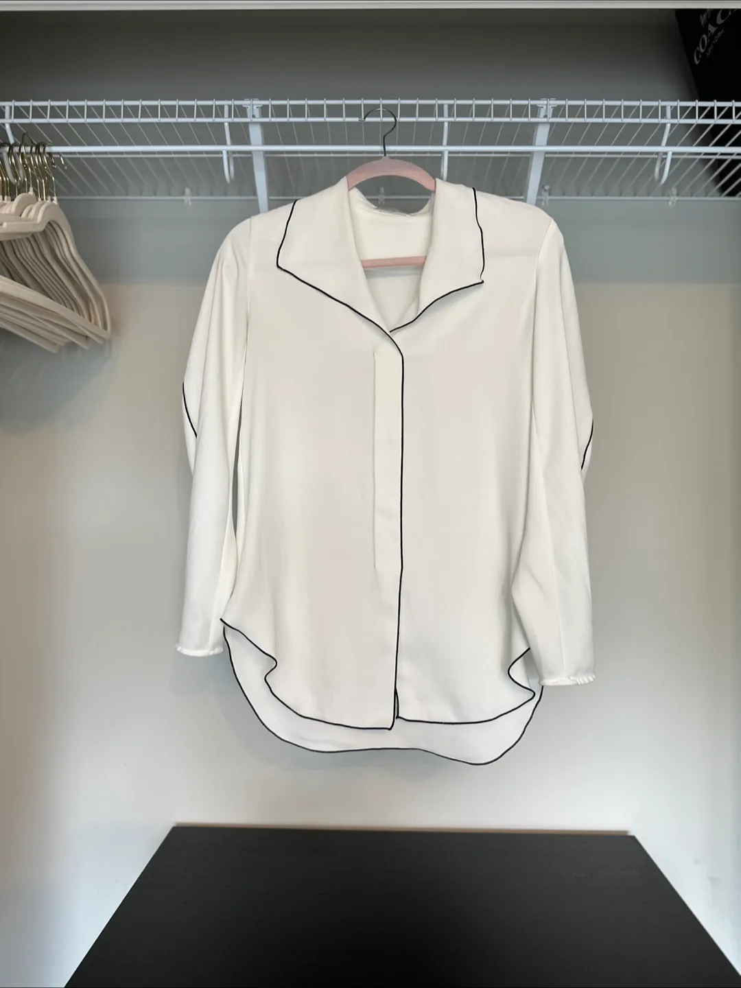 Babaton Rena Blouse - White & Black - XXS thumbnail