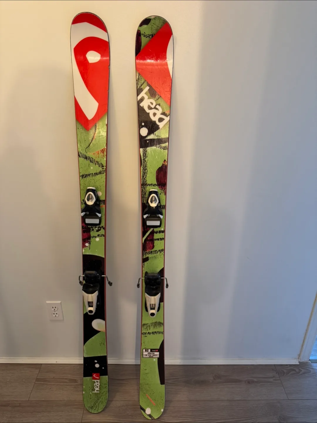 Head Skis 159 cm thumbnail