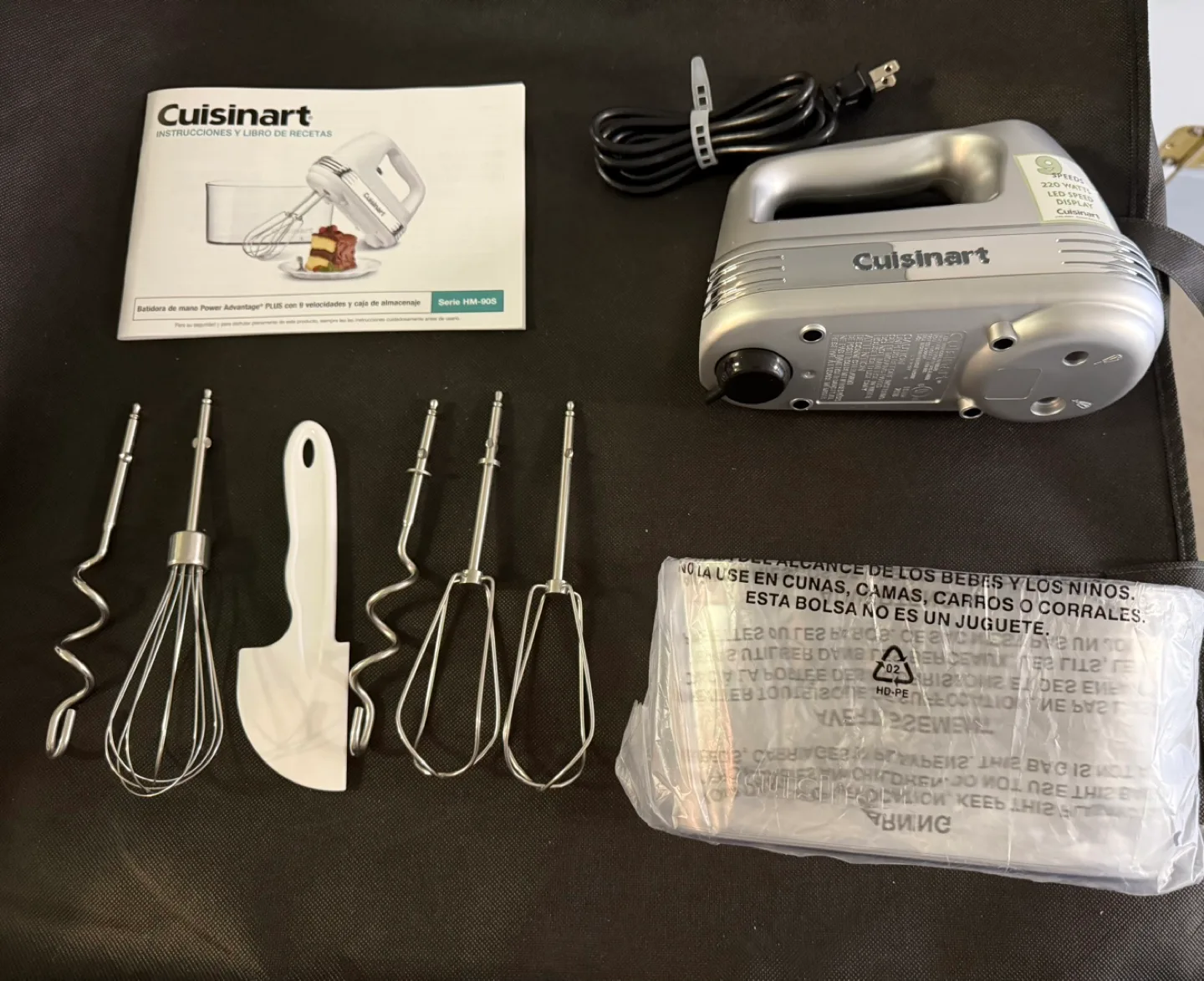 Cuisinart Power Advantage 9-Speed Hand Mixer image indicator(4)