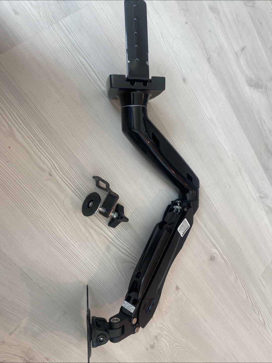 HUANUO Full Motion Monitor Desk Mount - photo 3