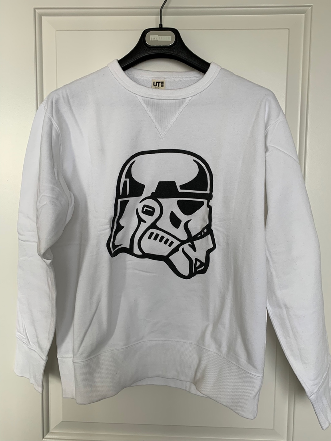 Uniqlo X Star Wars Stormtrooper Sweatshirt - photo 2