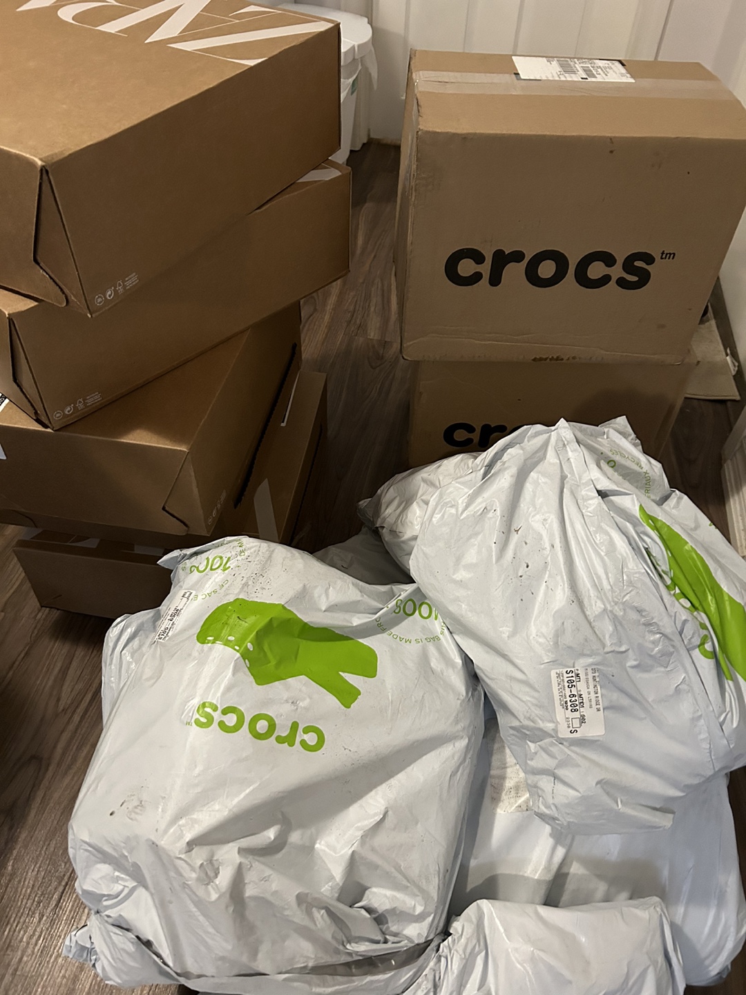 White Crocs - photo 4