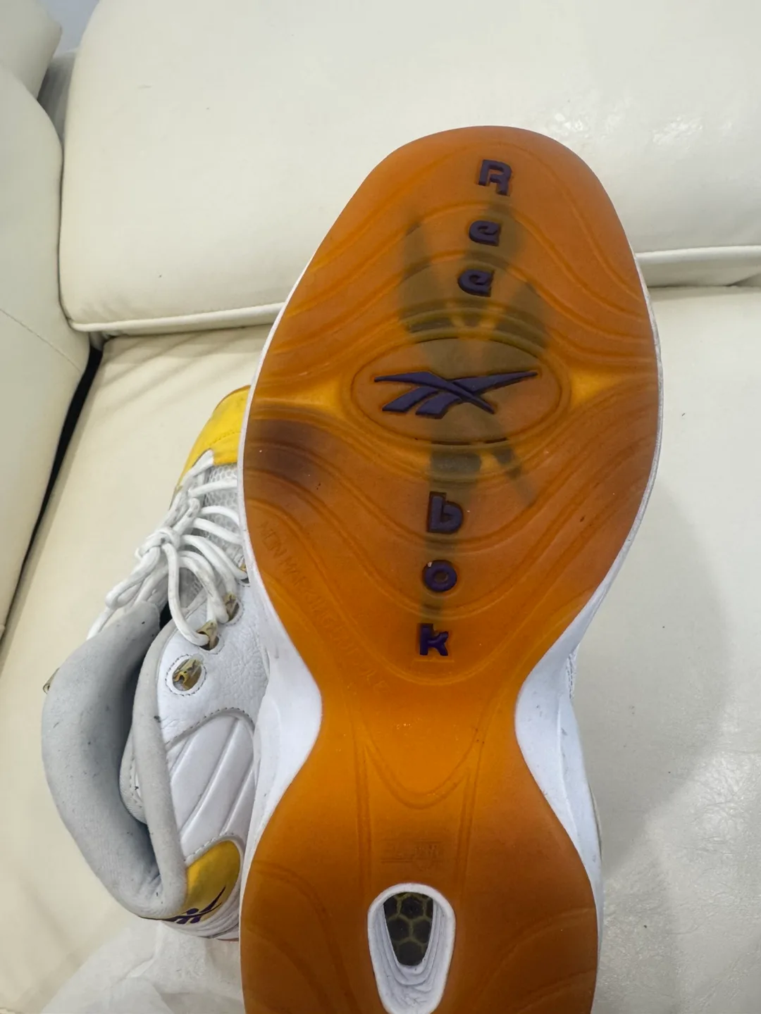 Reebok Question Mid Basketball Shoes image indicator(2)