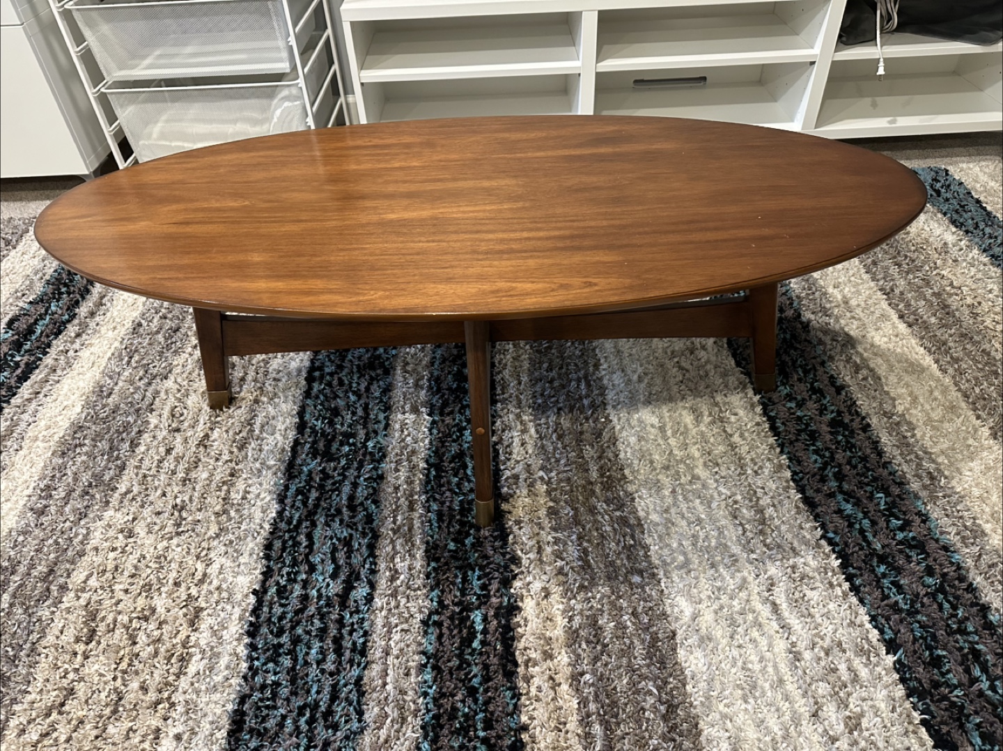 Oval Wooden Coffee Table - photo 2