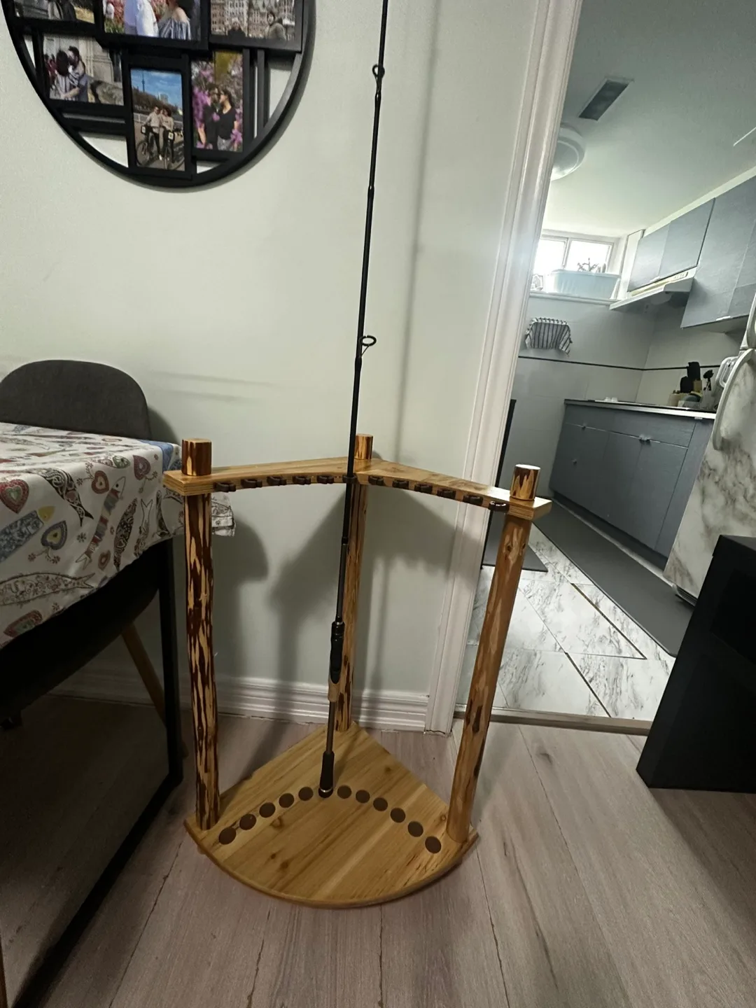 Wooden Fishing Rod Rack image indicator(7)