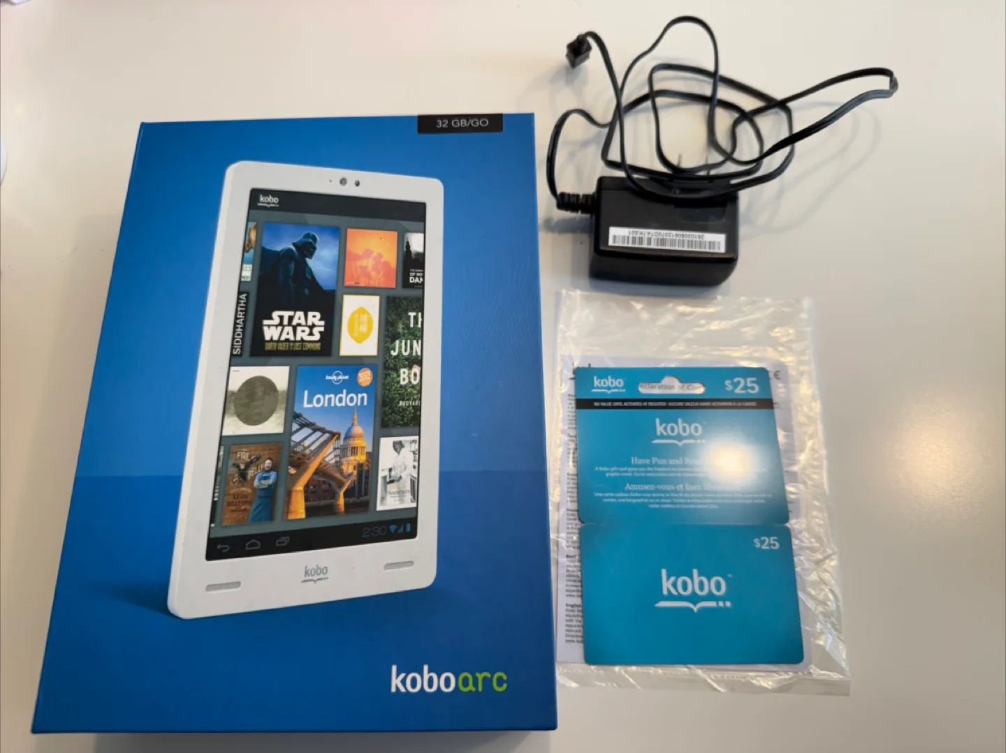 Kobo Arc 32GB Tablet with $25 Gift Card thumbnail