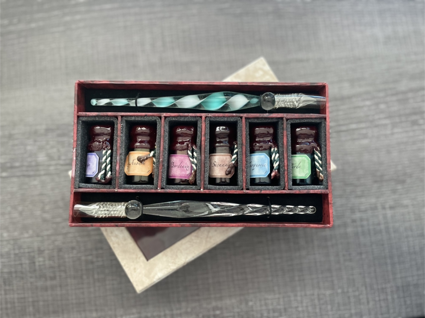 Calligraphy Set - 6 Inks / 2 Pens - Tintenfäẞchen Schreibset