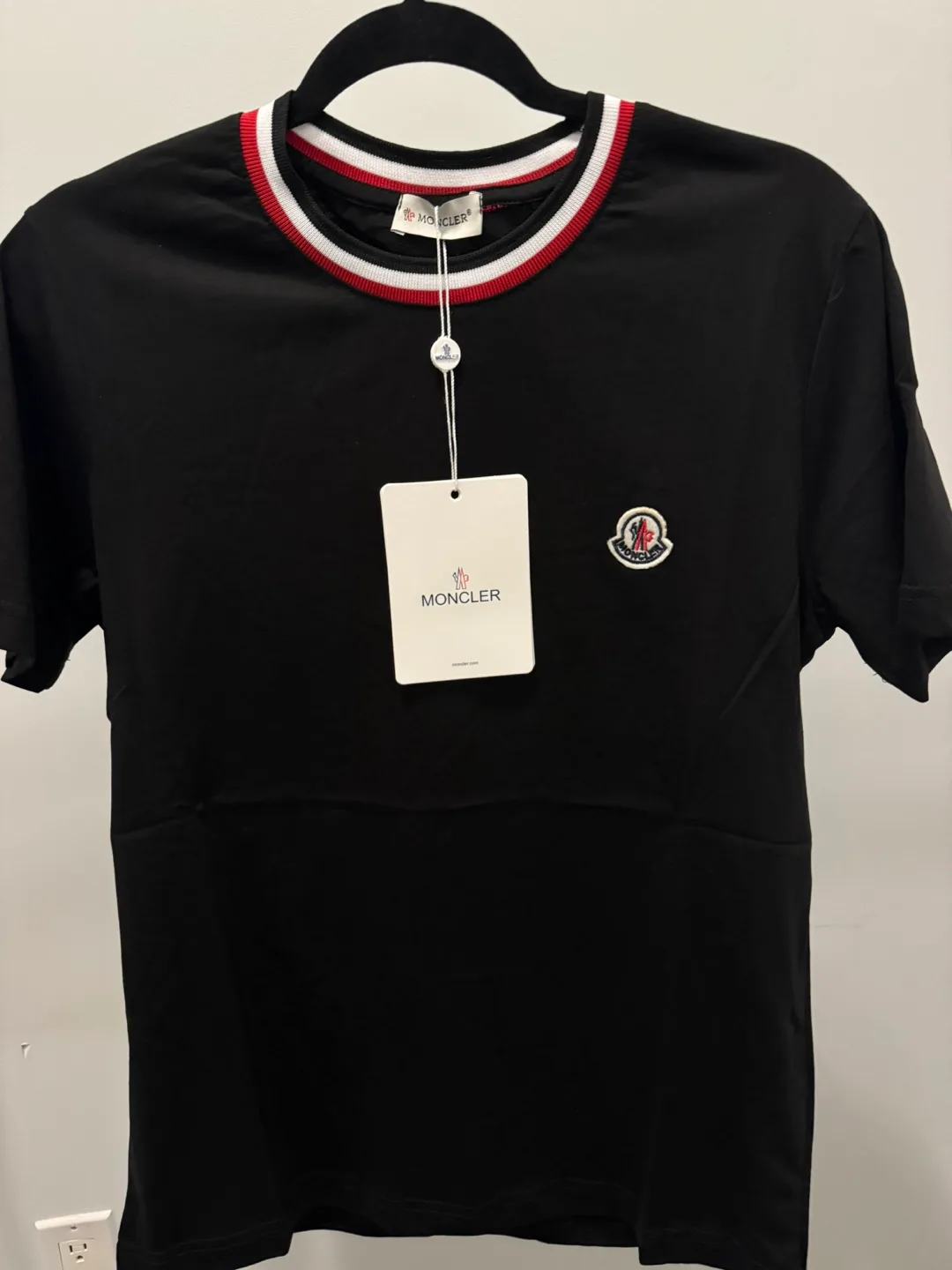 Moncler T-Shirt image indicator(3)