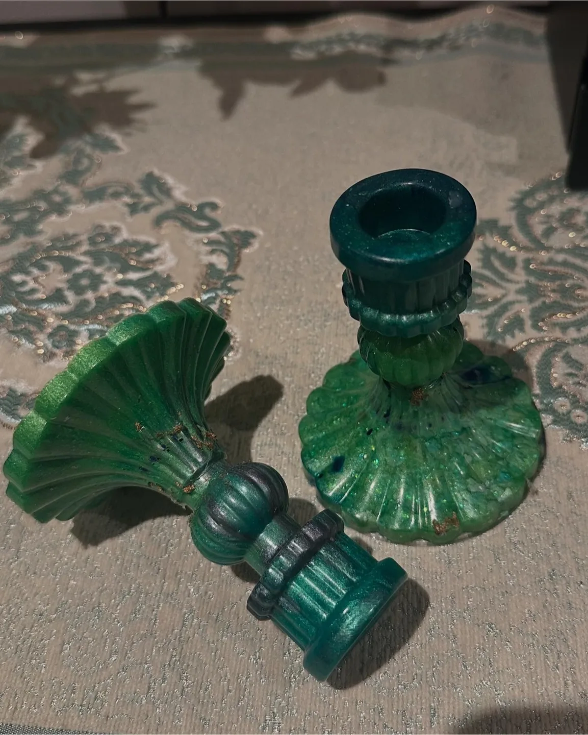 Handmade Resin Décor Set image indicator(2)