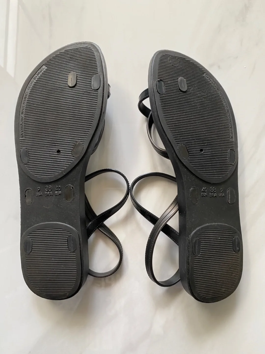 Ipanema Black Sandals - Size 9 - $5 image indicator(2)