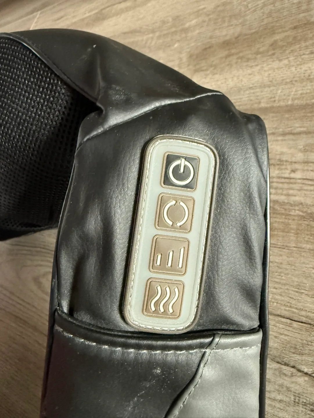 MaxKare Shoulder Massager image indicator(2)