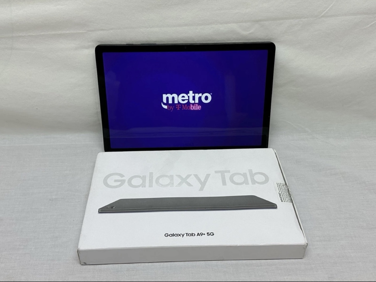 Samsung Galaxy Tab A9+ 5G Tablet - photo 2