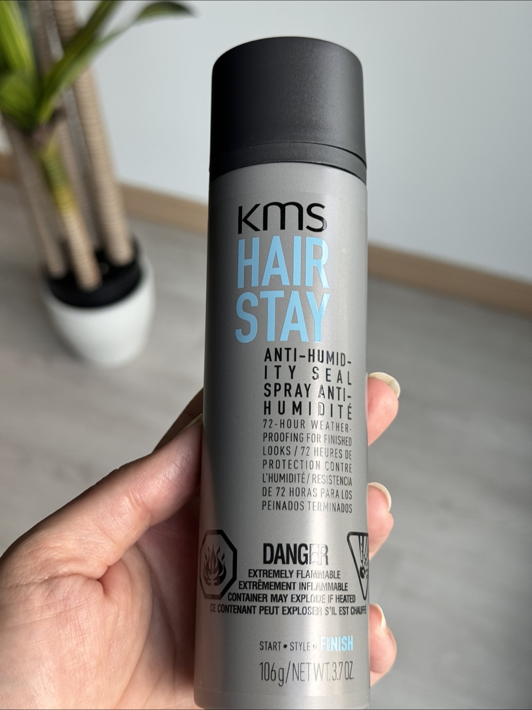 KMS Hair Stay Anti-Humidity Seal Spray