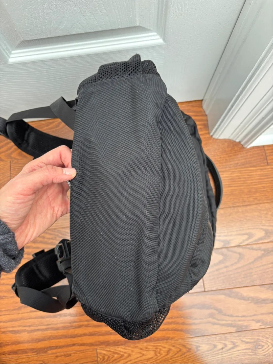 Mountain Equipment Co-op Backpack Black image indicator(7)