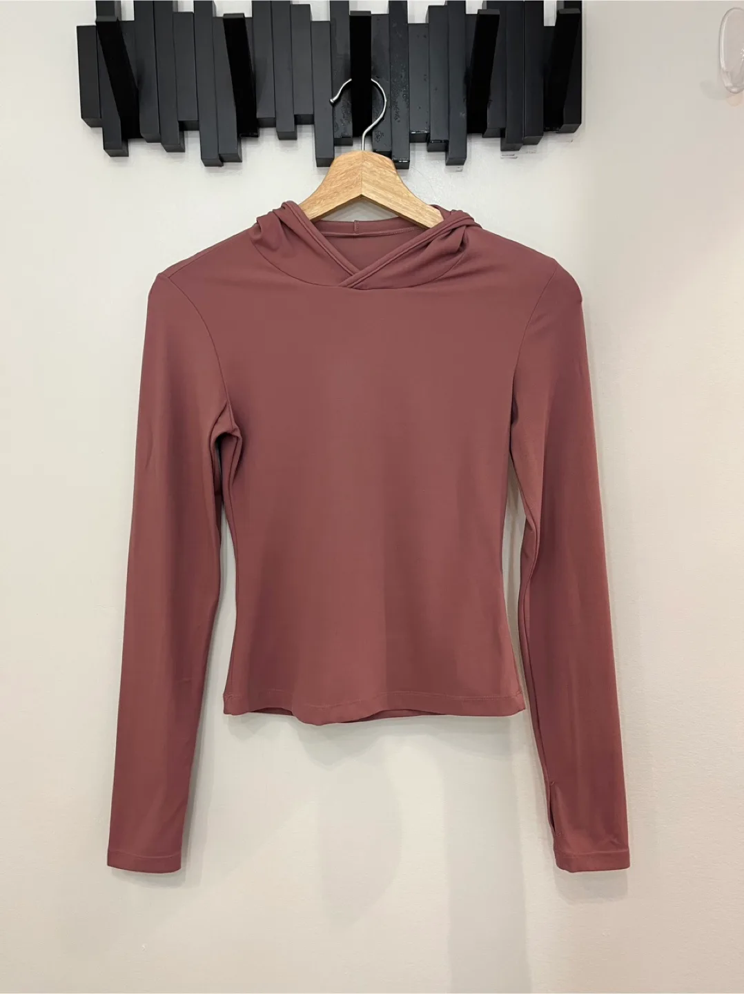 Stretchy sporty Hoodie thumbnail