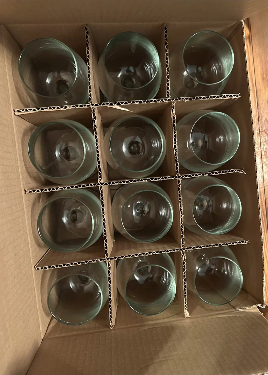 12 Wine Glass Party Set - Libbey 12.5oz/370ml image indicator(3)