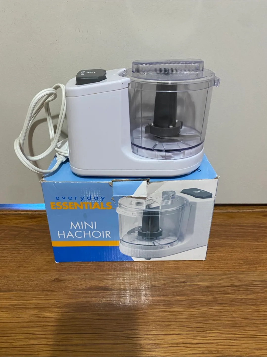 Mini electric food chopper - new thumbnail