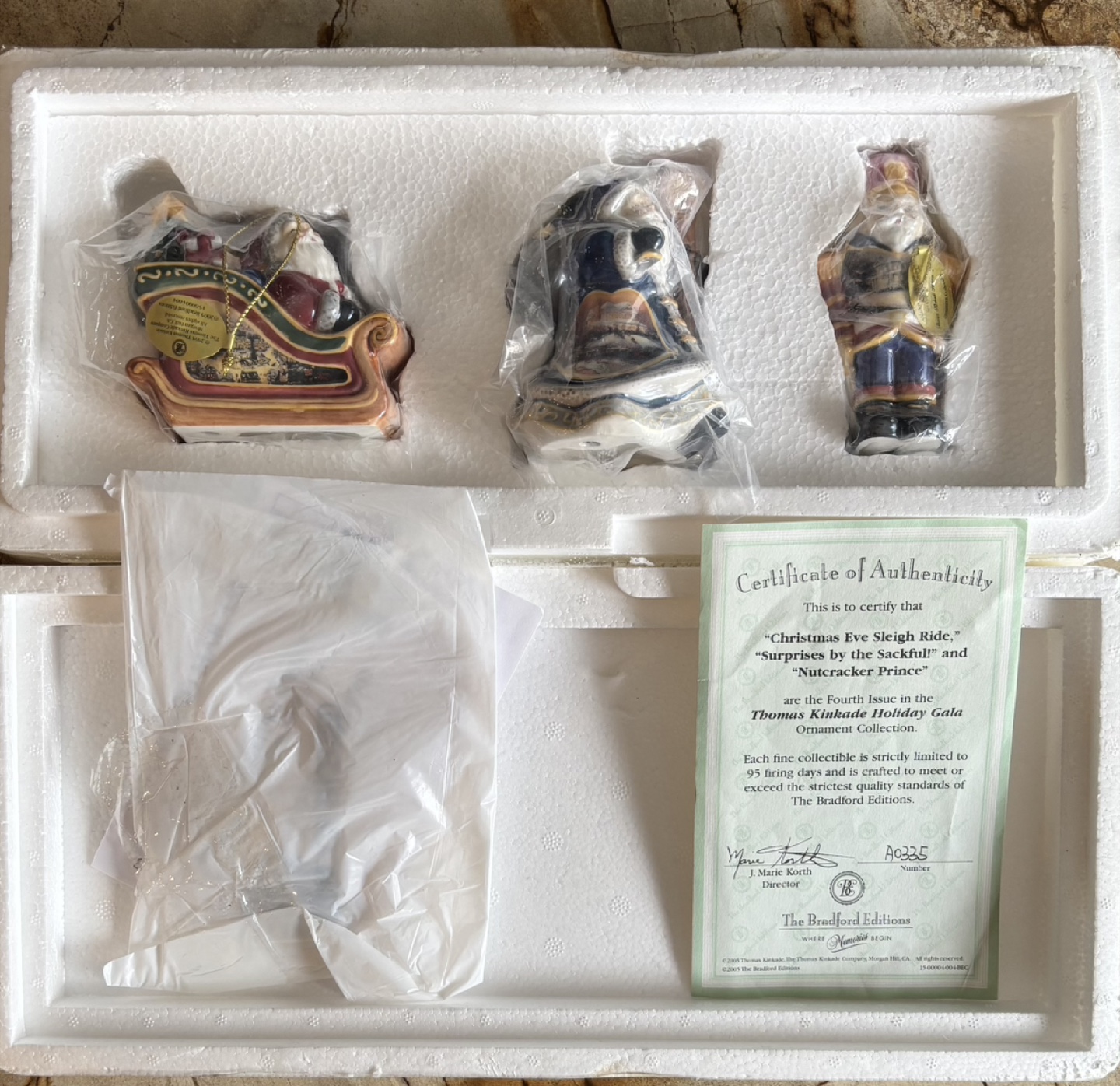 Thomas Kinkade Holiday Gala Ornaments - photo 2