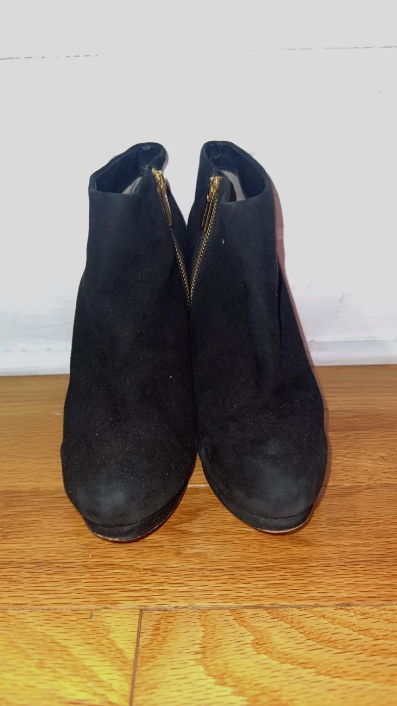 Michael Kors Haven Black Suede Bootie Heels size 8 thumbnail