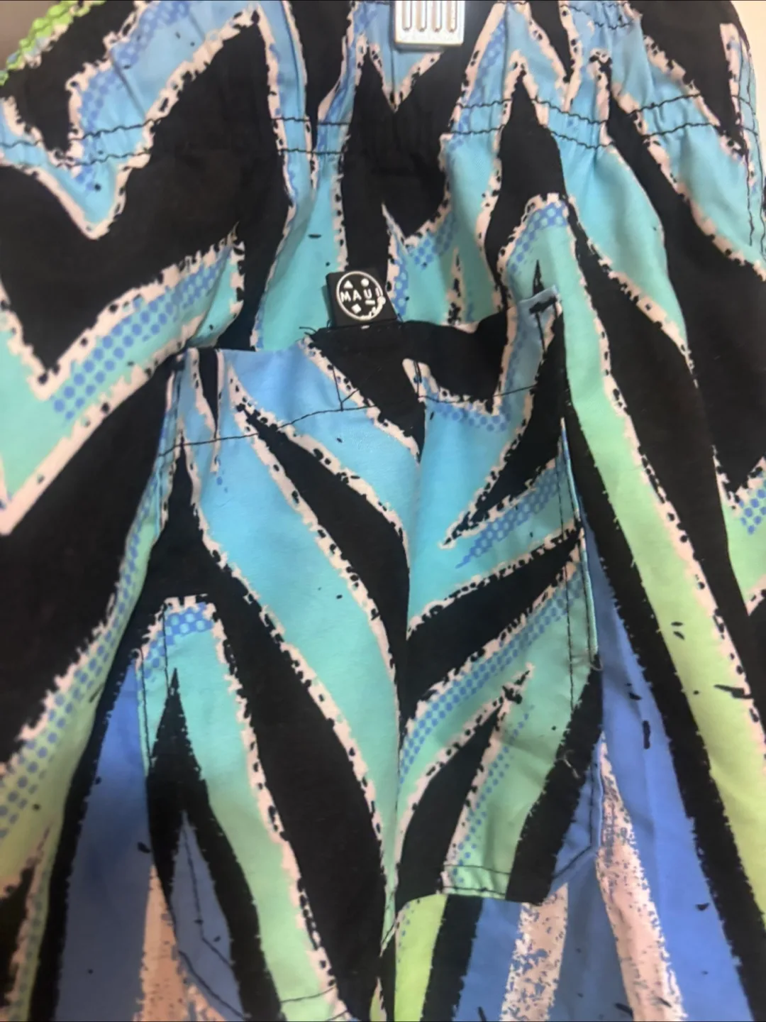 Beach Shorts image indicator(5)